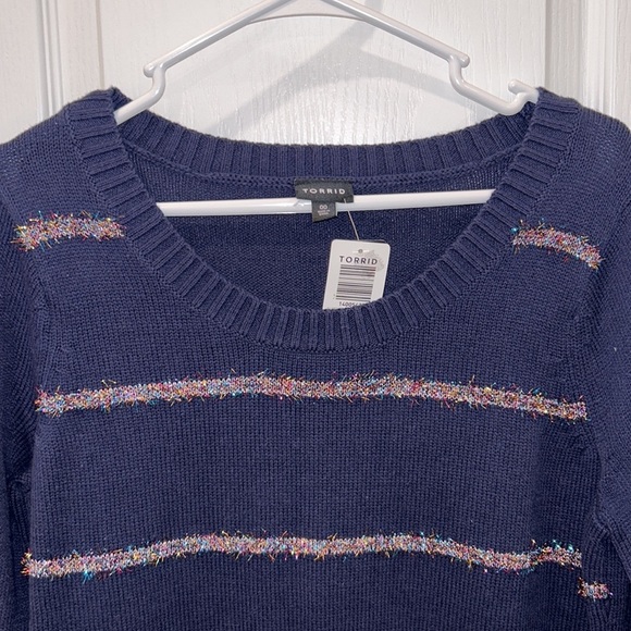 Torrid Sweater, Size 00 - Picture 3 of 11